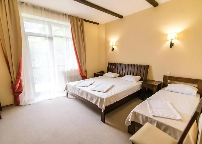 Ruta Hotel *